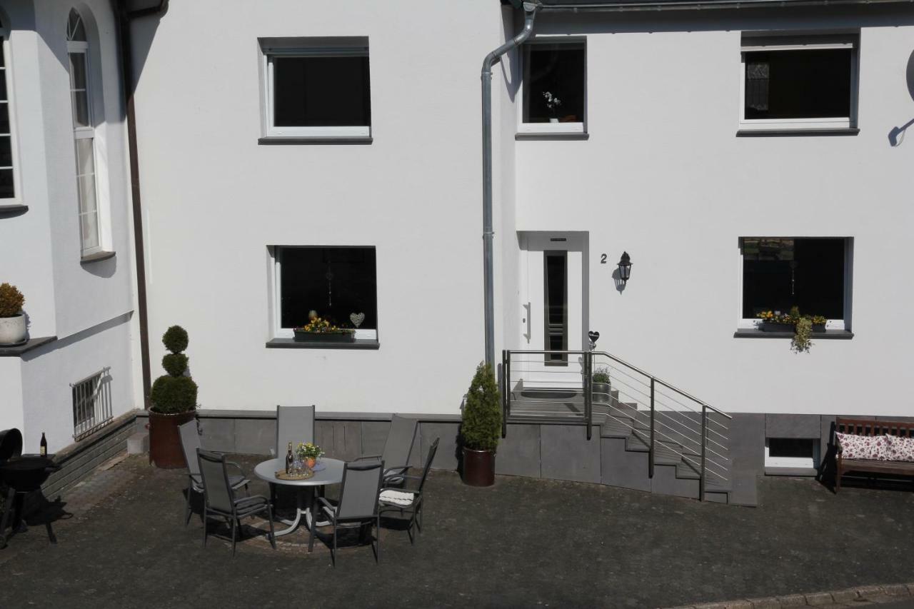 Ferienhaus Am Kreuzberg - Nuerburgring Ulmen Eksteriør billede